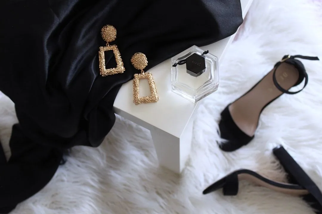 Symbolbild Schmuck und Uhren